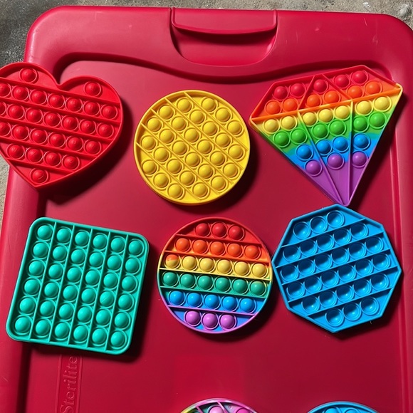 One random pop it fidget - Picture 2 of 2